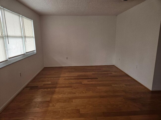 Foto del edificio - 3128 59th St S