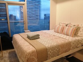 Building Photo - 14 York St