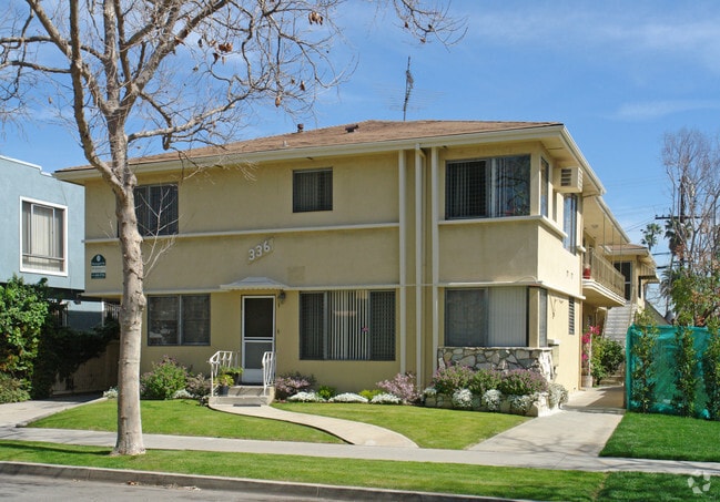 Building Photo - 336 S Rexford Dr