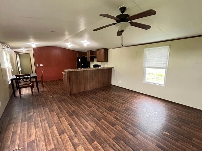 Foto del edificio - 5260 SW County Rd