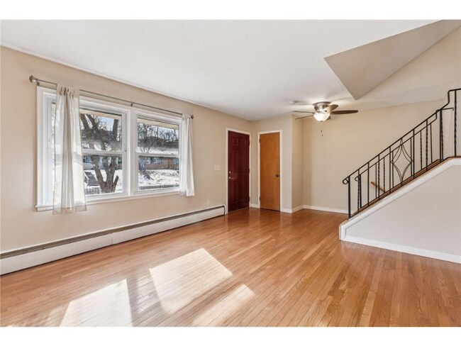 Foto del edificio - 1241 Circle Terrace Blvd NE