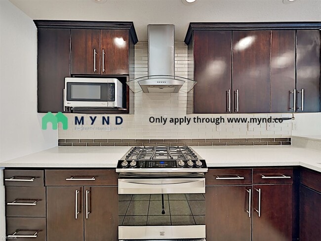 Foto del edificio - 4 br, 2 bath House - 34219 Kenwood Dr