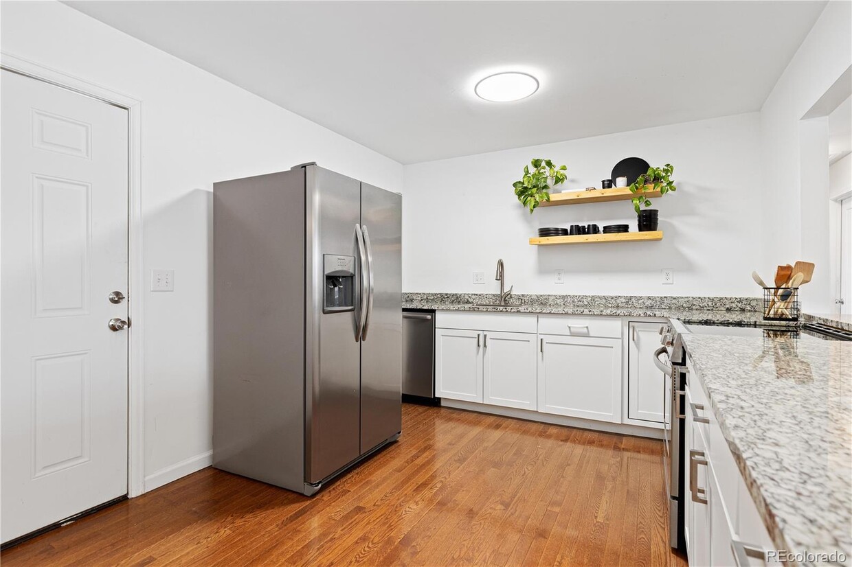 Photo - 49 S Hazel Ct (Denver, CO)
