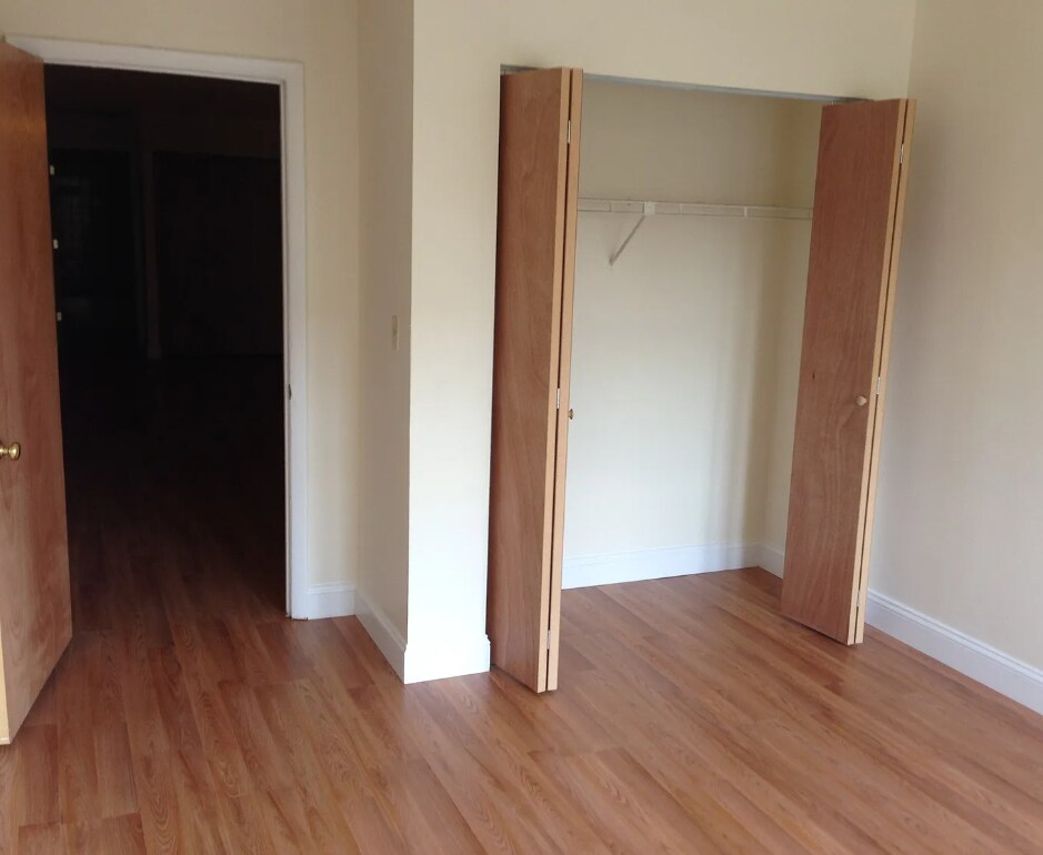 Building Photo - 1080 Boylston St