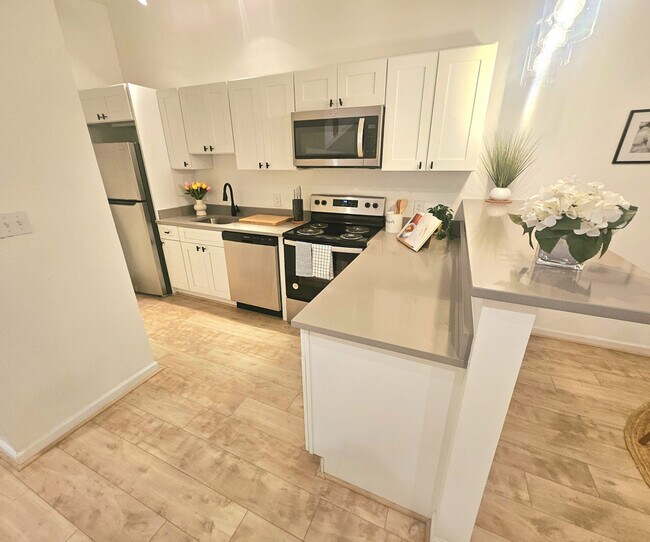 Foto del edificio - 2439 18th St NW