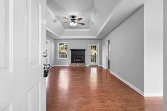 Foto del edificio - 609 Corinth Ct