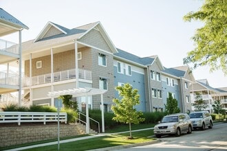 Building Photo - SummerHouse