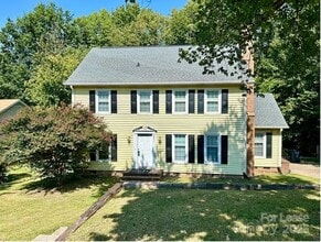 Building Photo - 9211 Robert Frost Ln