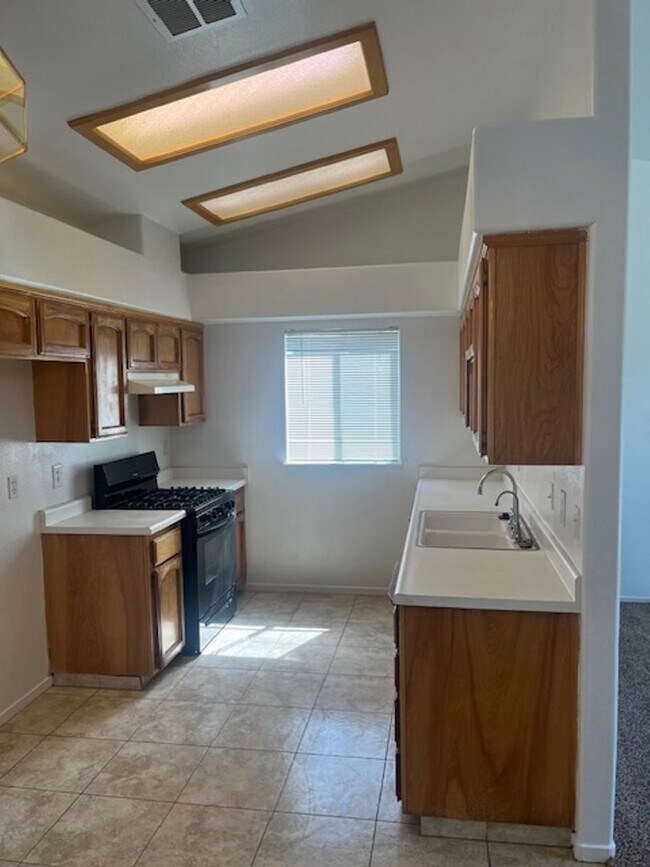 Foto del edificio - Freshly remodeled home