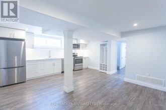 Building Photo - 397 Mississaga St W