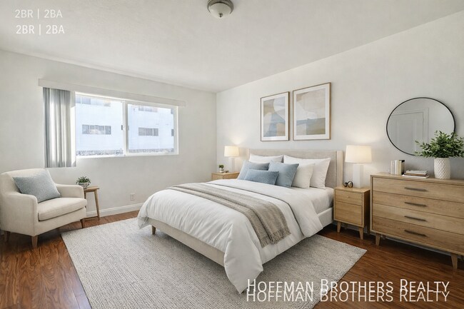 Building Photo - 401 S St Andrews Pl