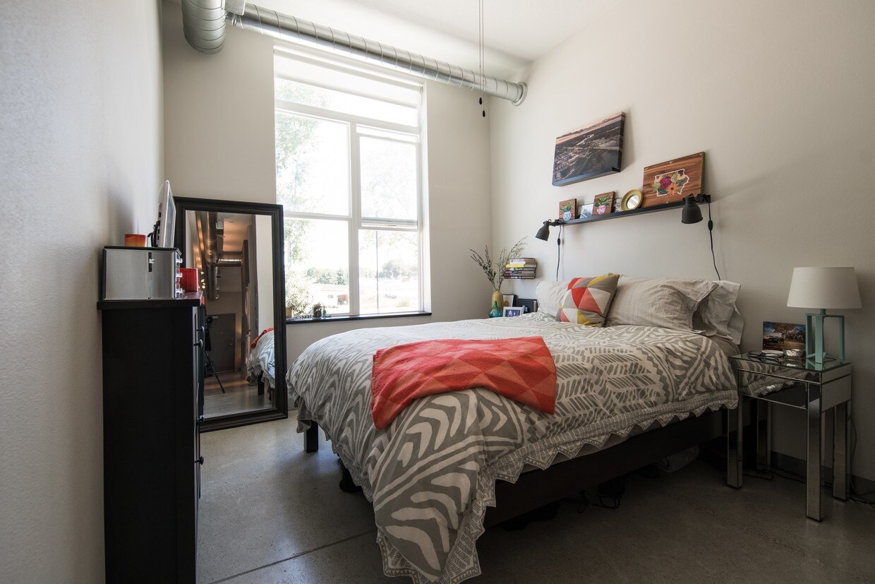 300 State St, Cedar Falls, IA 50613 Apartments in Cedar Falls, IA