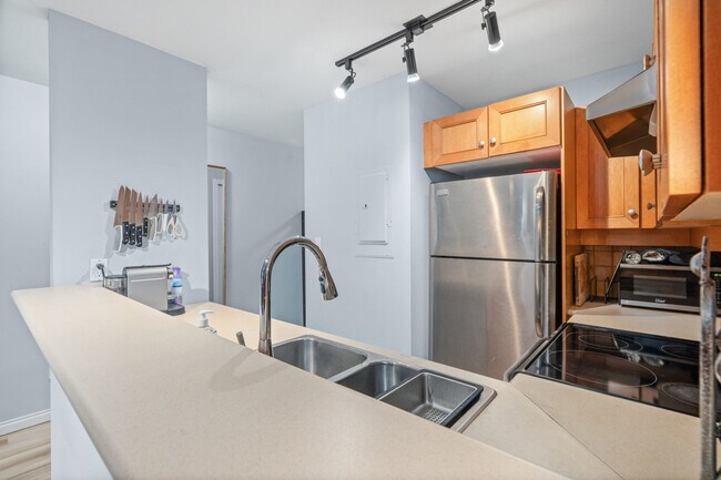 Photo du bâtiment - 3335 W 4th Ave