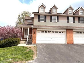 Building Photo - 304 Forest Edge Dr