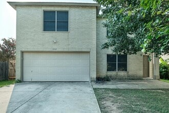 Building Photo - 7537 Redrick Dr
