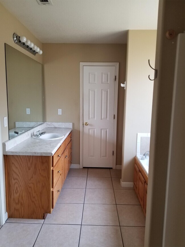 8112 Meadowdale Dr, Gautier, MS 39553 House for Rent in Gautier, MS