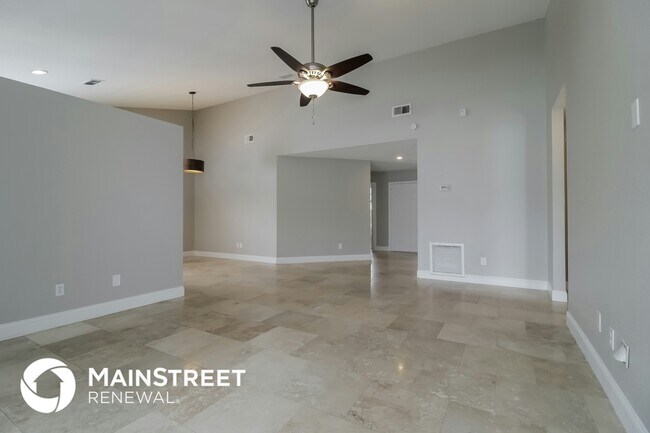 Foto del edificio - 603 Queensbridge Dr