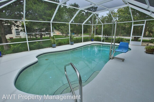 Building Photo - 3 br, 2 bath House - 2 Crandon Court