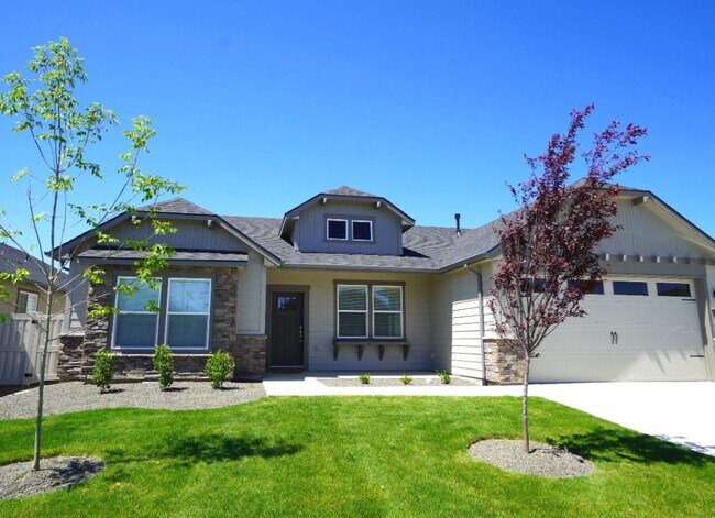 Building Photo - 3551 N Tansy Pl