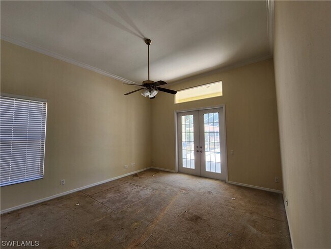 Building Photo - 11761 Pinewood Lakes Dr