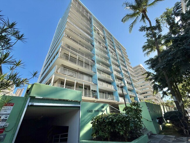 Building Photo - Oahu Surf 2 - 2 bdrm, 2 bath, 1 pkg, Free Water, Sewer, & Electricity
