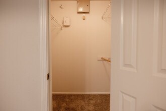 Building Photo - The Crossings Apartments