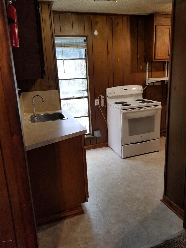 Photo - 9510 Powhatan Dr Apartment