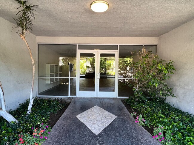 Foto del edificio - Encino Voltaire