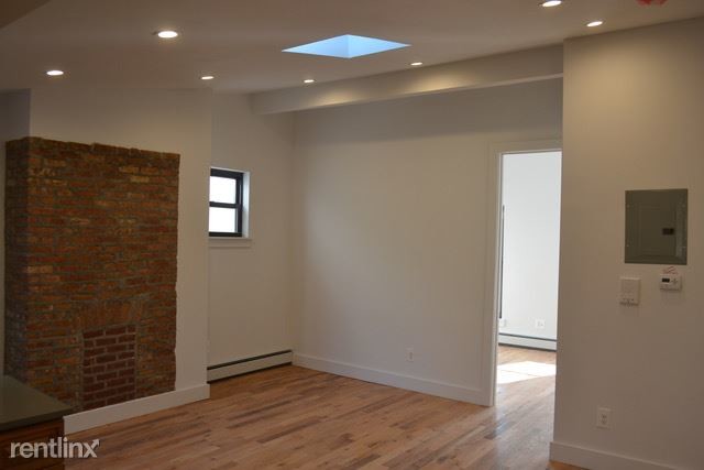 Foto del edificio - 487 Monroe St