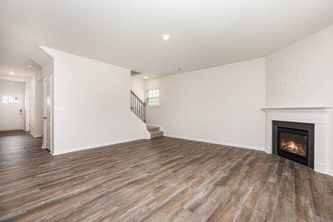 Foto del edificio - 121 Way Cross Ln