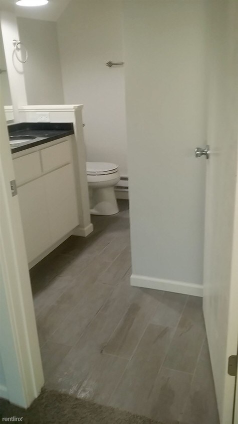 Building Photo - 920 S 2nd St