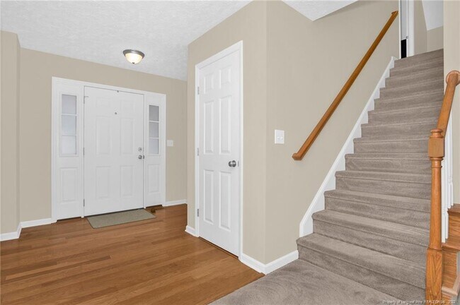 Building Photo - 1689 Sykes Pond Rd