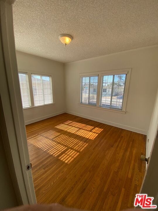 Building Photo - 1549 S Wilton Pl