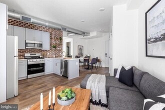 Building Photo - 2401 Frankford Ave