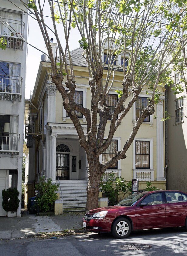 Primary Photo - 2821 Jackson St