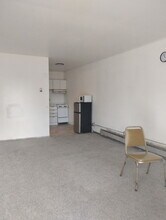 Building Photo - 1546 S Cushman St