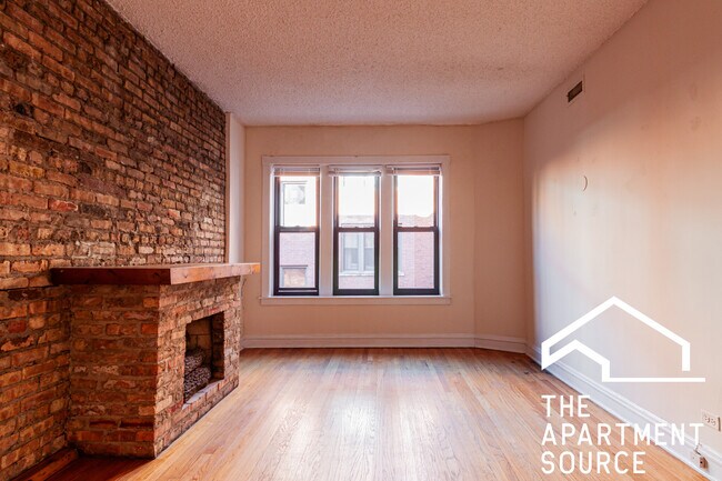 Foto del edificio - 3519 N Racine Ave