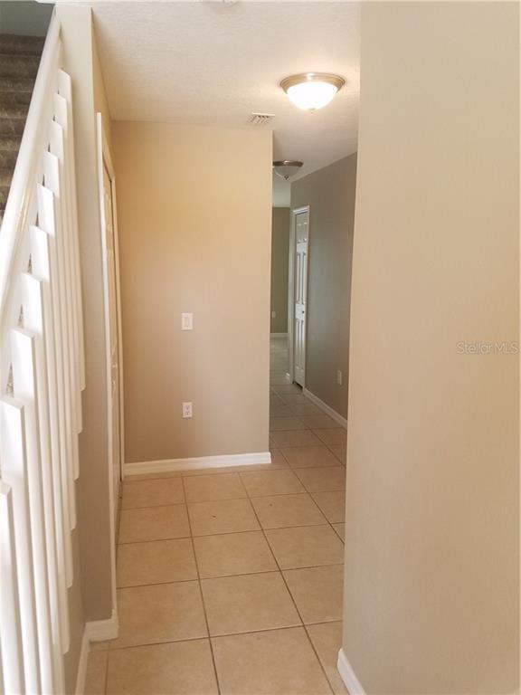 Building Photo - 235 Royal Palm Dr