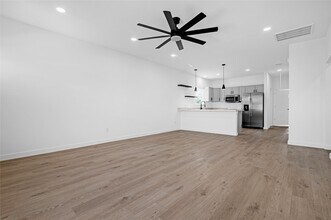 Building Photo - 9708 Stedman St