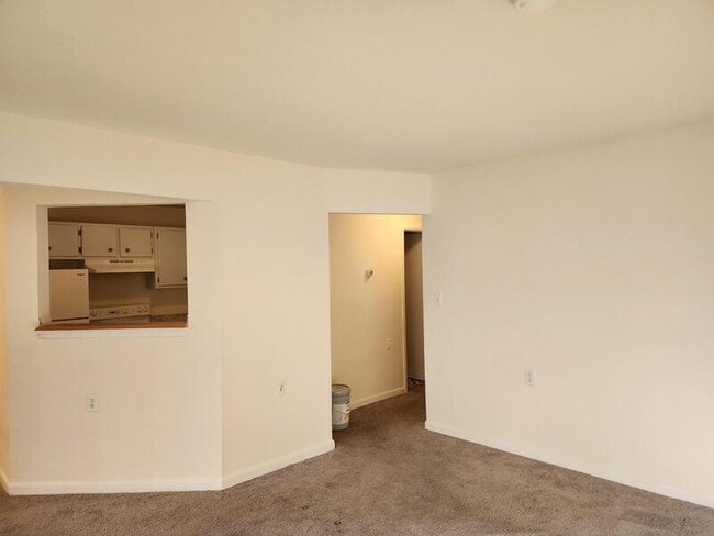 Foto del edificio - 27 Forbus St