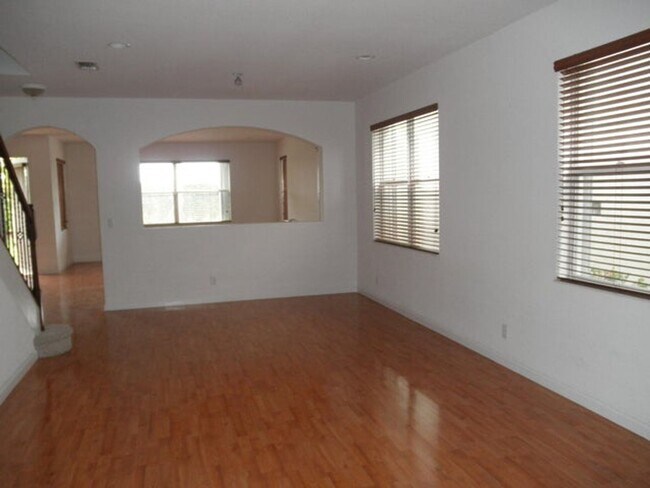 Foto del edificio - 1263 Rosegate Blvd