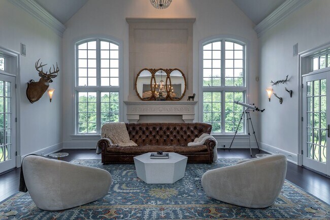 Foto del edificio - 247 Roxbury Rd