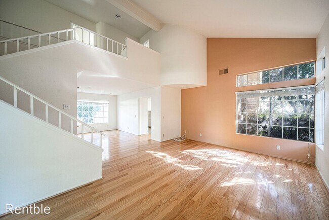 Building Photo - 3 br, 2.5 bath House - 15483 Oakdale Road