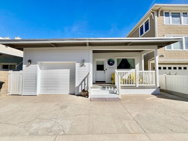 Building Photo - 3628 Ocean- MFR