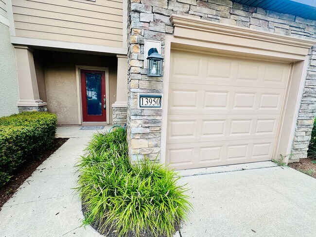 Foto del edificio - 3 BR 2.5 BA   TOWNHOME  - Bayberry Subdivi...