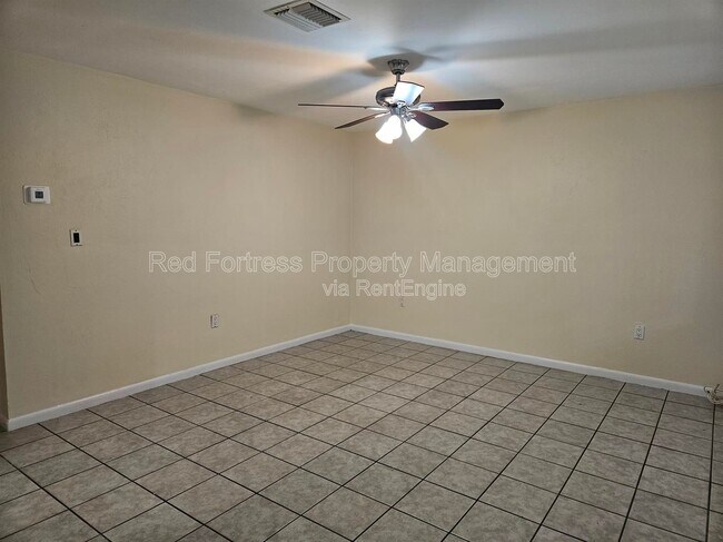 Foto del edificio - 3339 Edgewood Ave