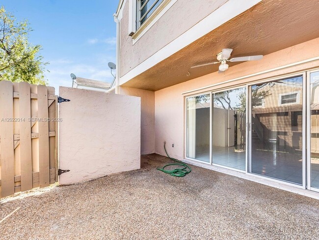 Building Photo - 1351 NW 124th Ave
