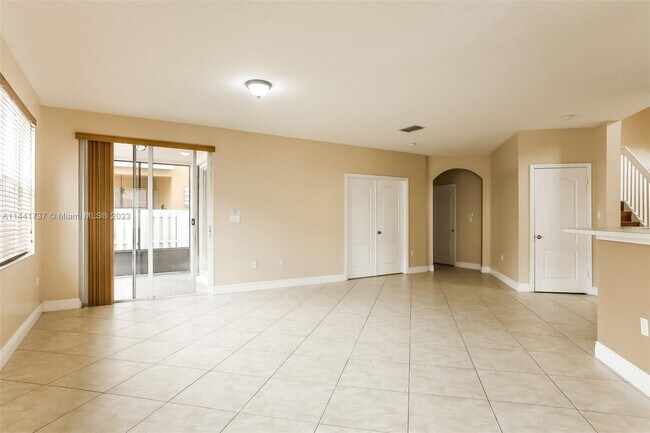 Foto del edificio - 2332 SW 126th Ave