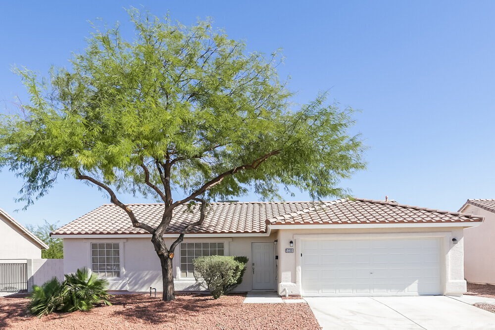 Foto principal - 5330 Krista Alethea St