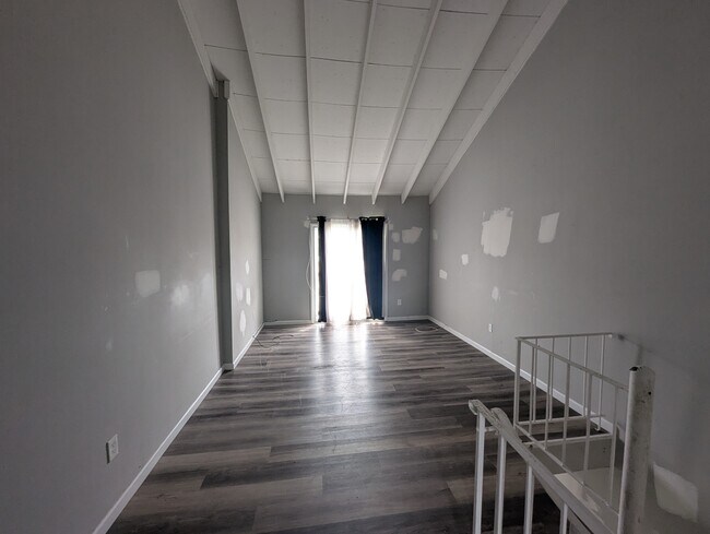 Foto del edificio - 225 Via Cascata Dr